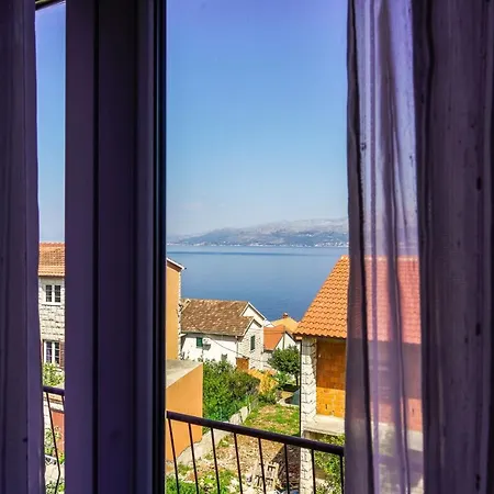 Two Bedroom Fani بوستيرا